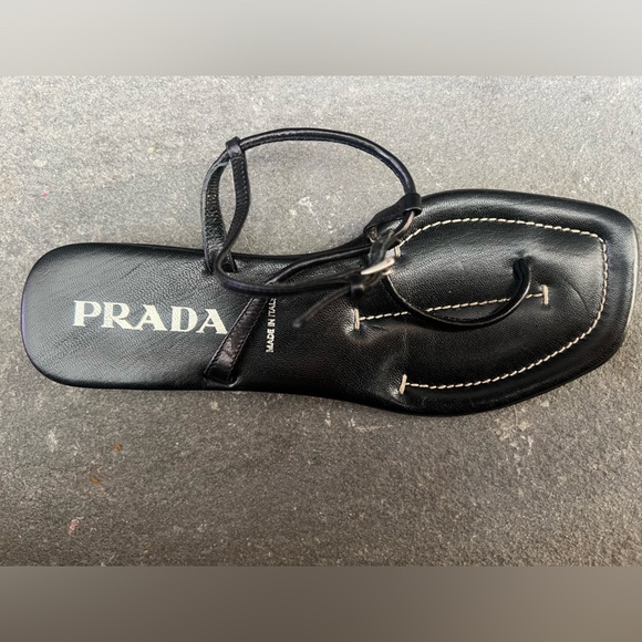 Vintage Patent Leather Black Prada Sandals - Picture 3 of 10